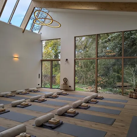 Helle Altbauwohnung Mit Charme Leichlingen